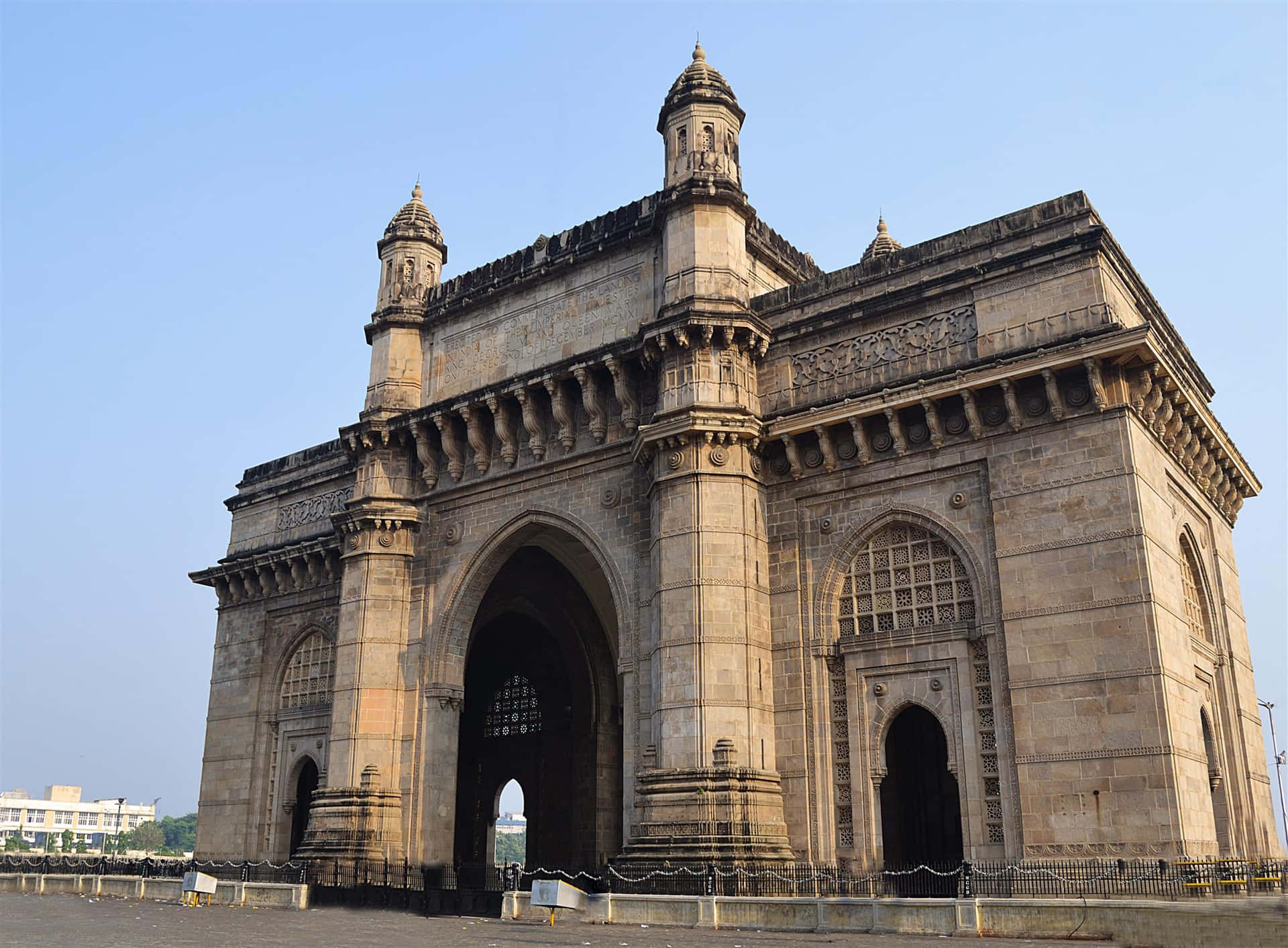 Gateway To India Angled Shot Background