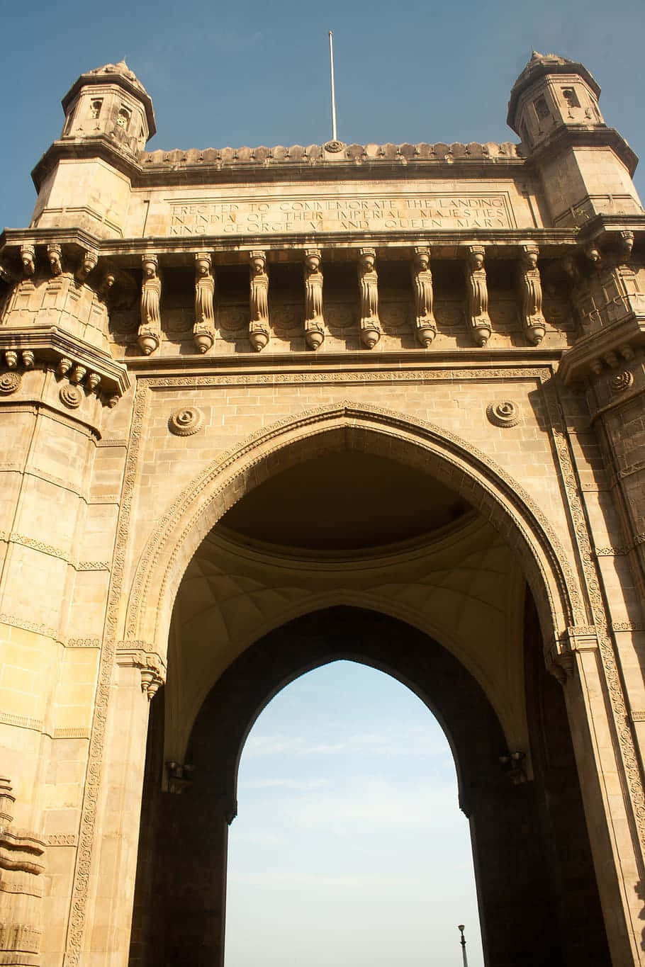 Gateway To India Path Arch Background