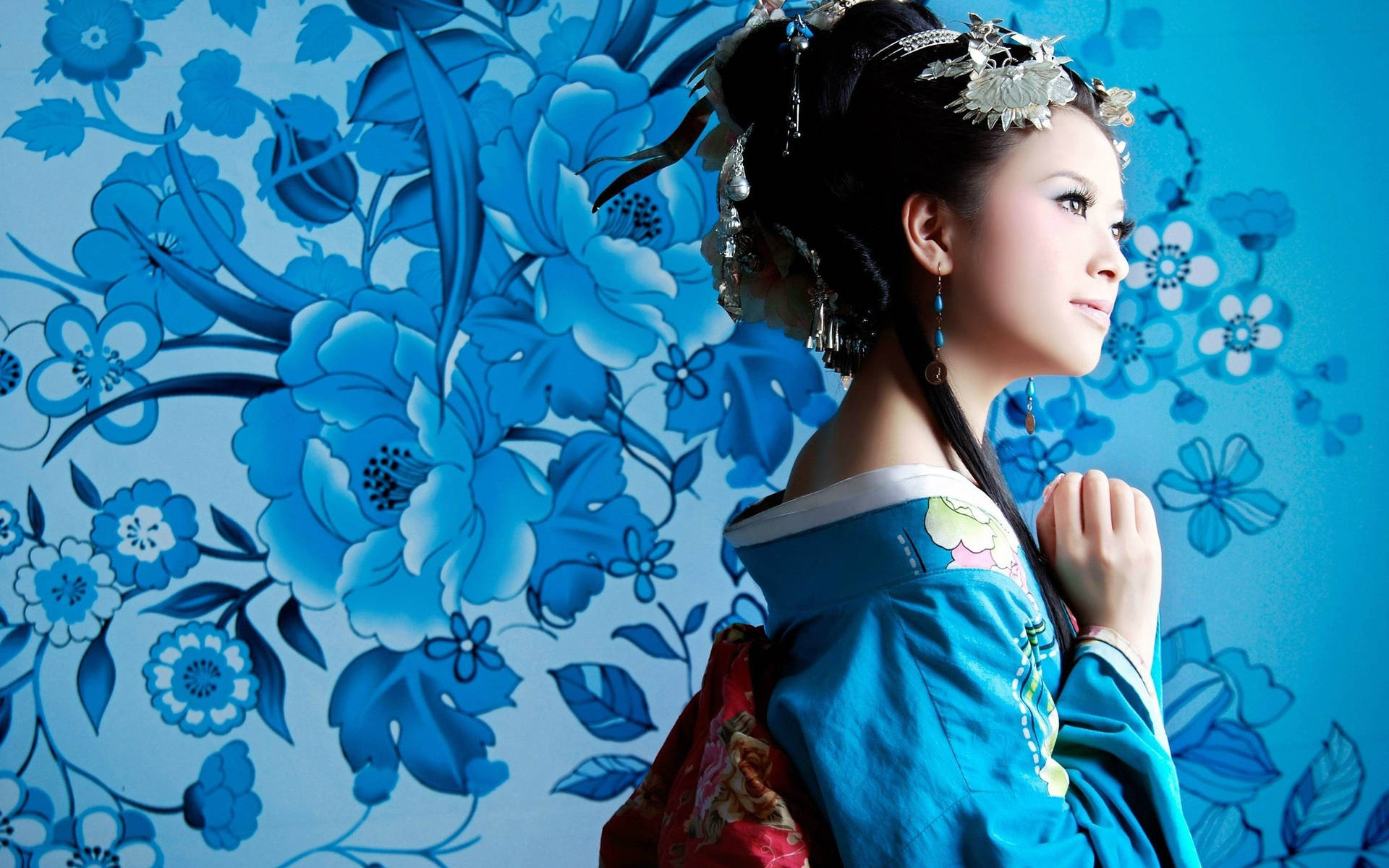 Geisha Blue Kimono Background