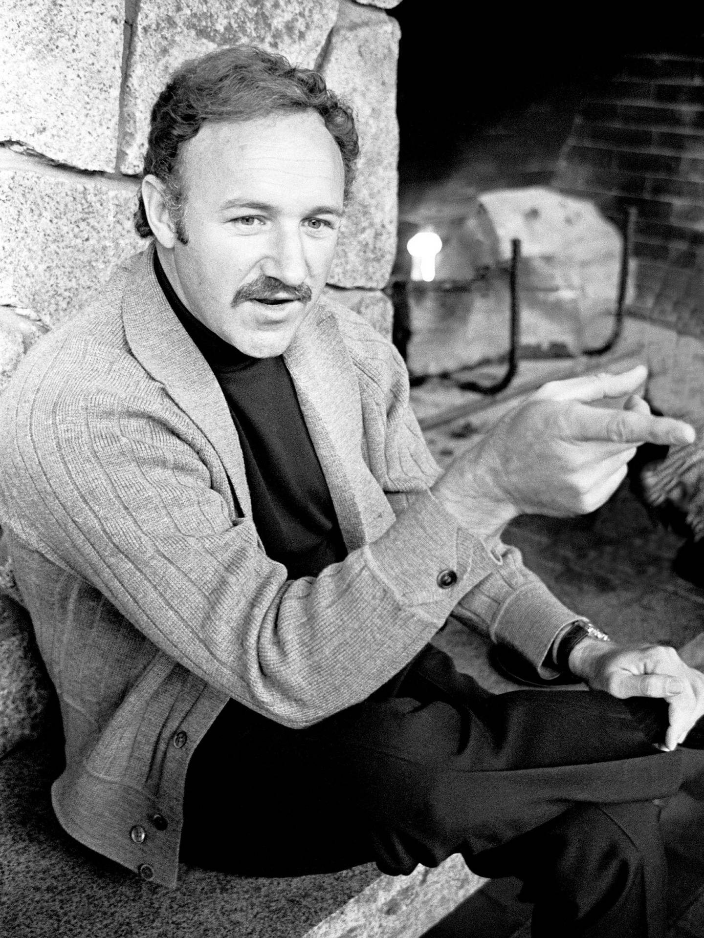 Gene Hackman Pointing Fingers Background