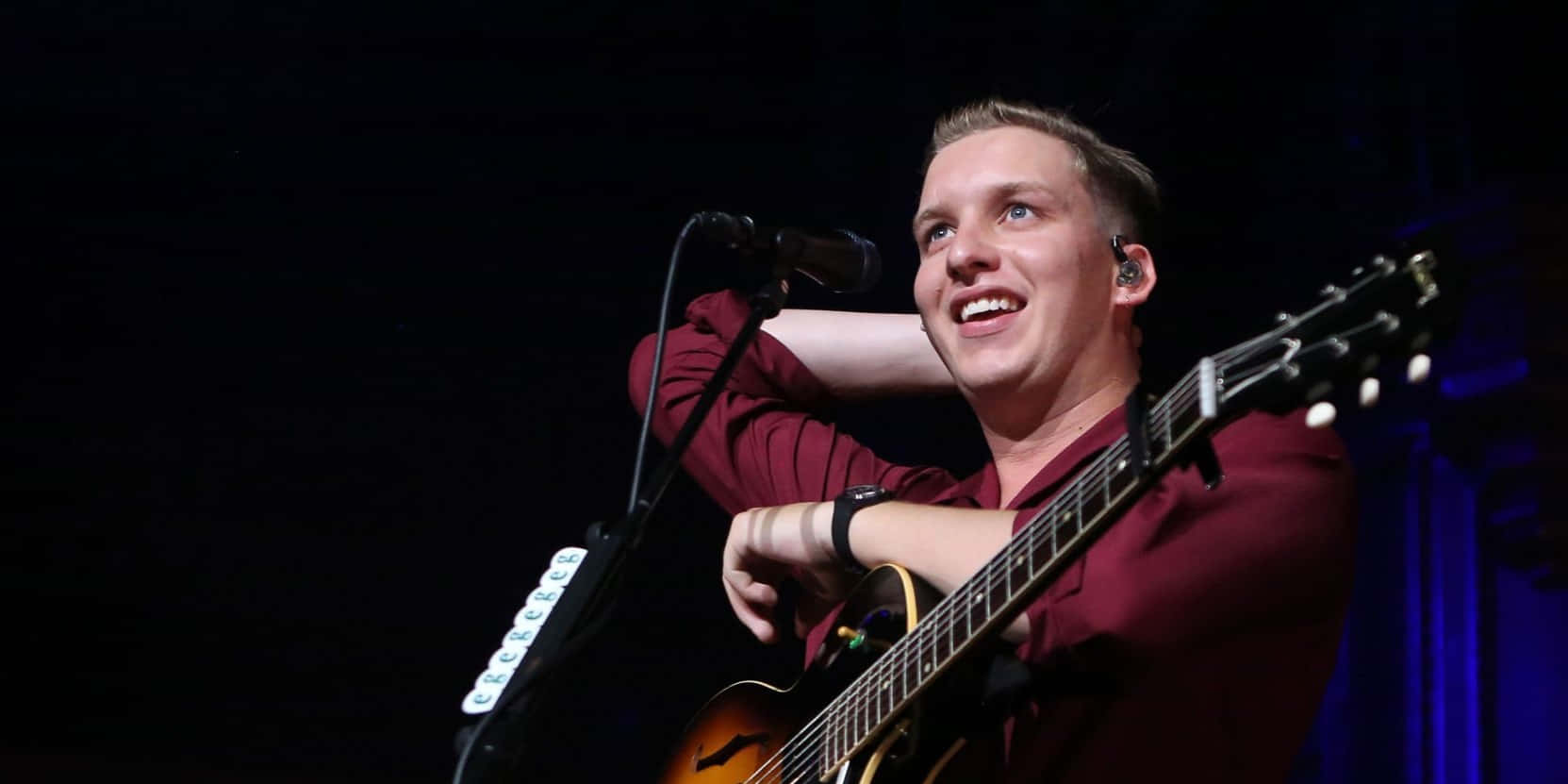 George Ezra Background