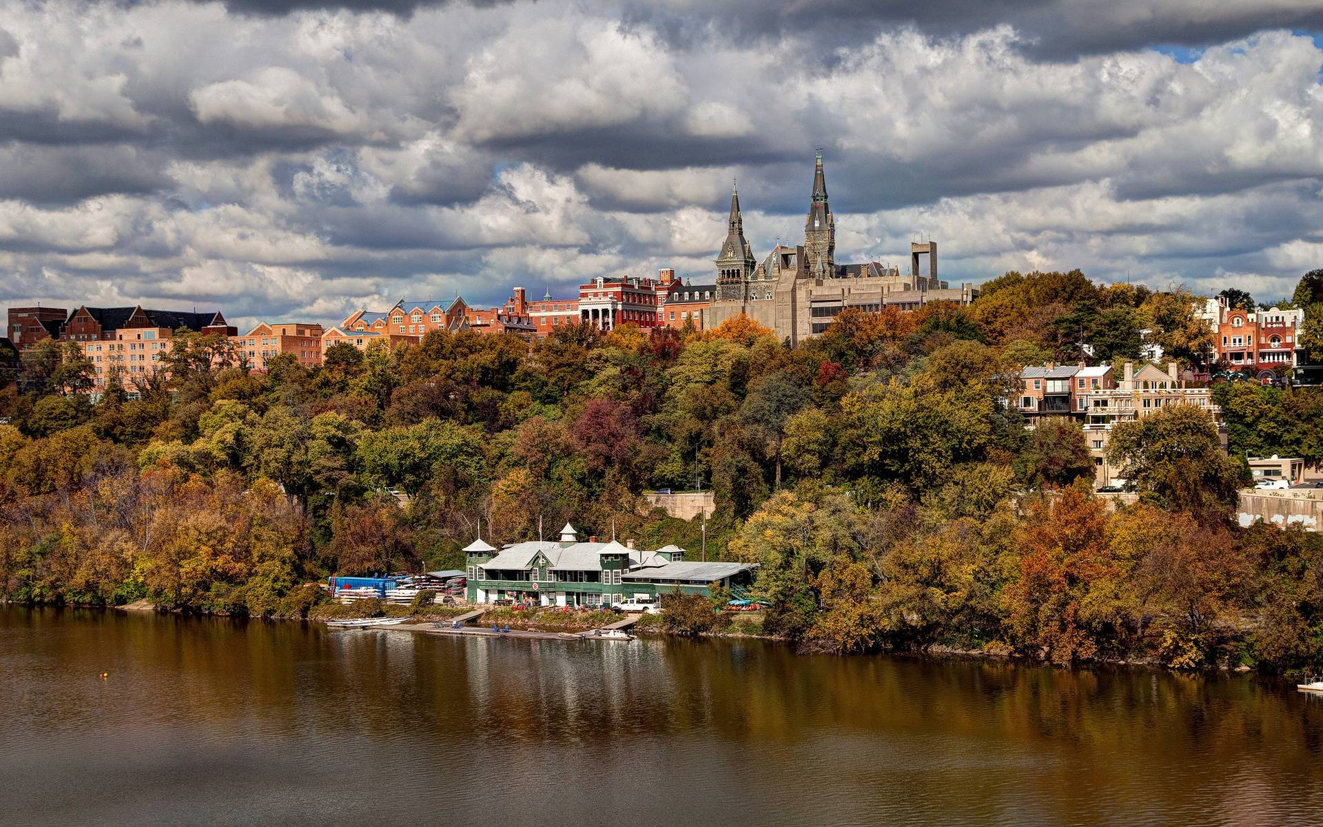 Georgetown University Green Lake Background