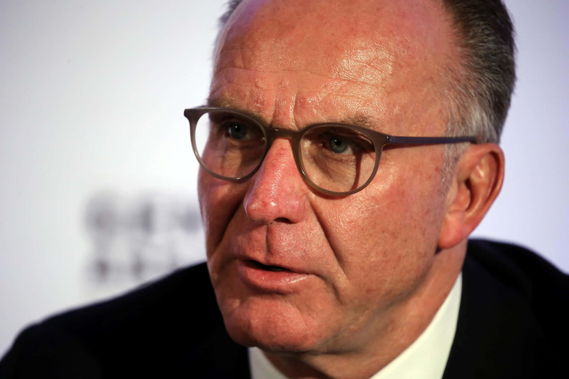 German Football Executive Karl-heinz Rummenigge Close Up Shot Background