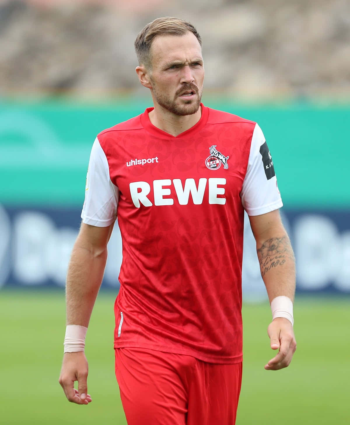German Football Player Rafael Czichos Background