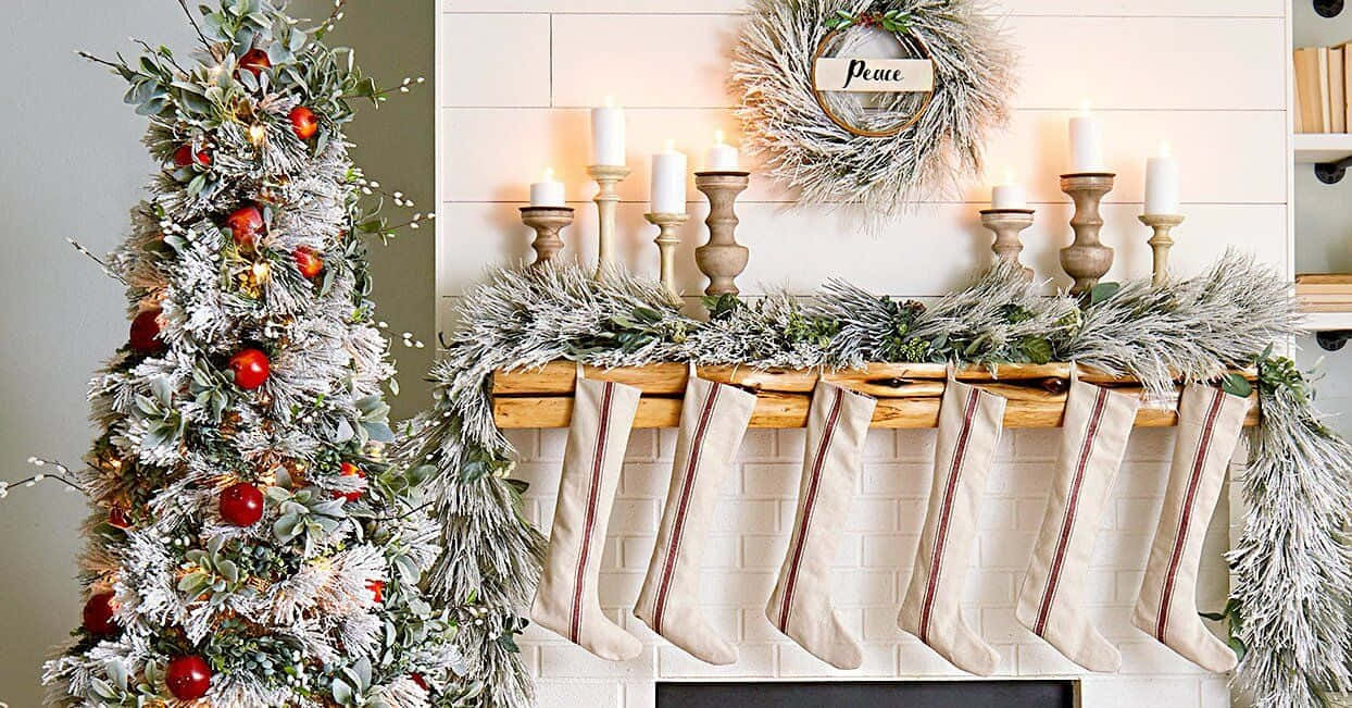 Get Cozy This Holiday Season With A Warm Farmhouse Christmas