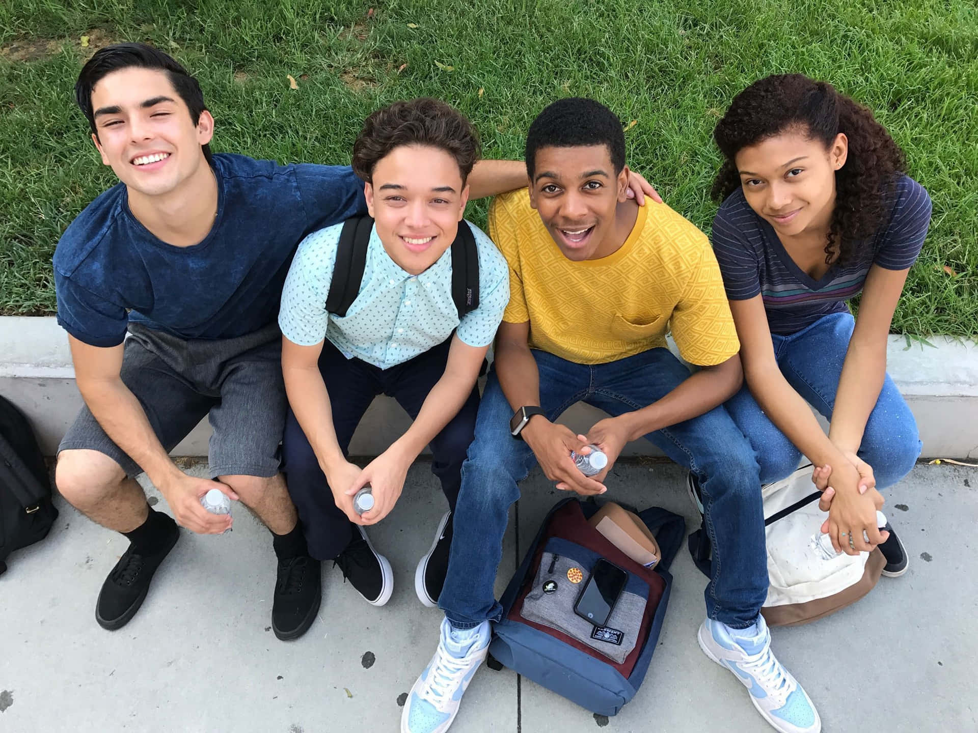 Get Hooked On On My Block – The Coming-of-age Comedy Streaming On Netflix! Background
