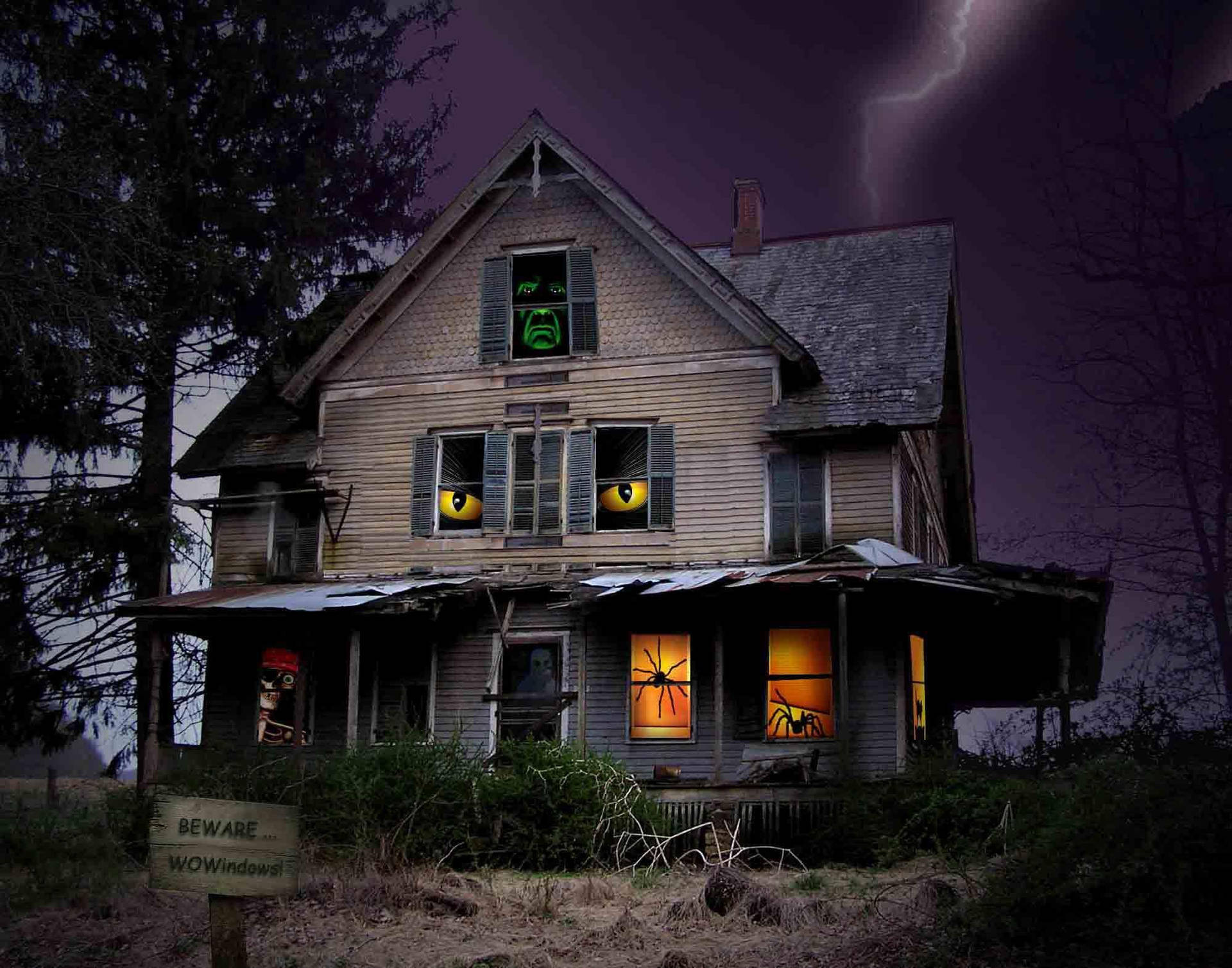 Get Ready For A Spooky Halloween This Year At A Haunted House! Background