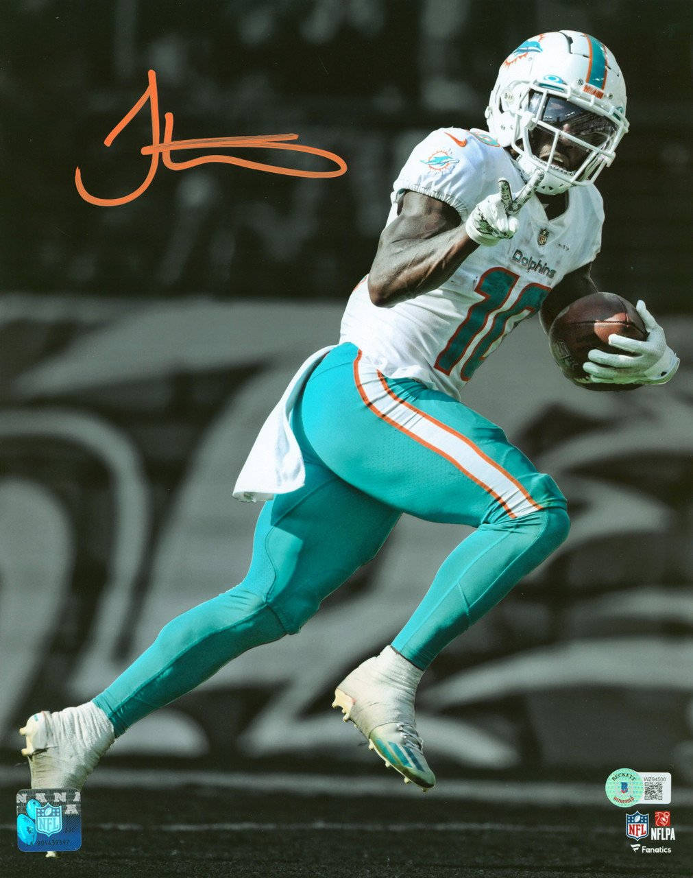 Get Ready To Cheer On The Miami Dolphins With This Custom Iphone Case! Background