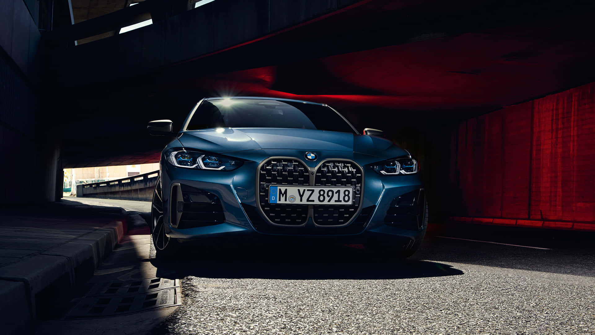 Get Ready To Connect With The Road In Bmw's 440i Background