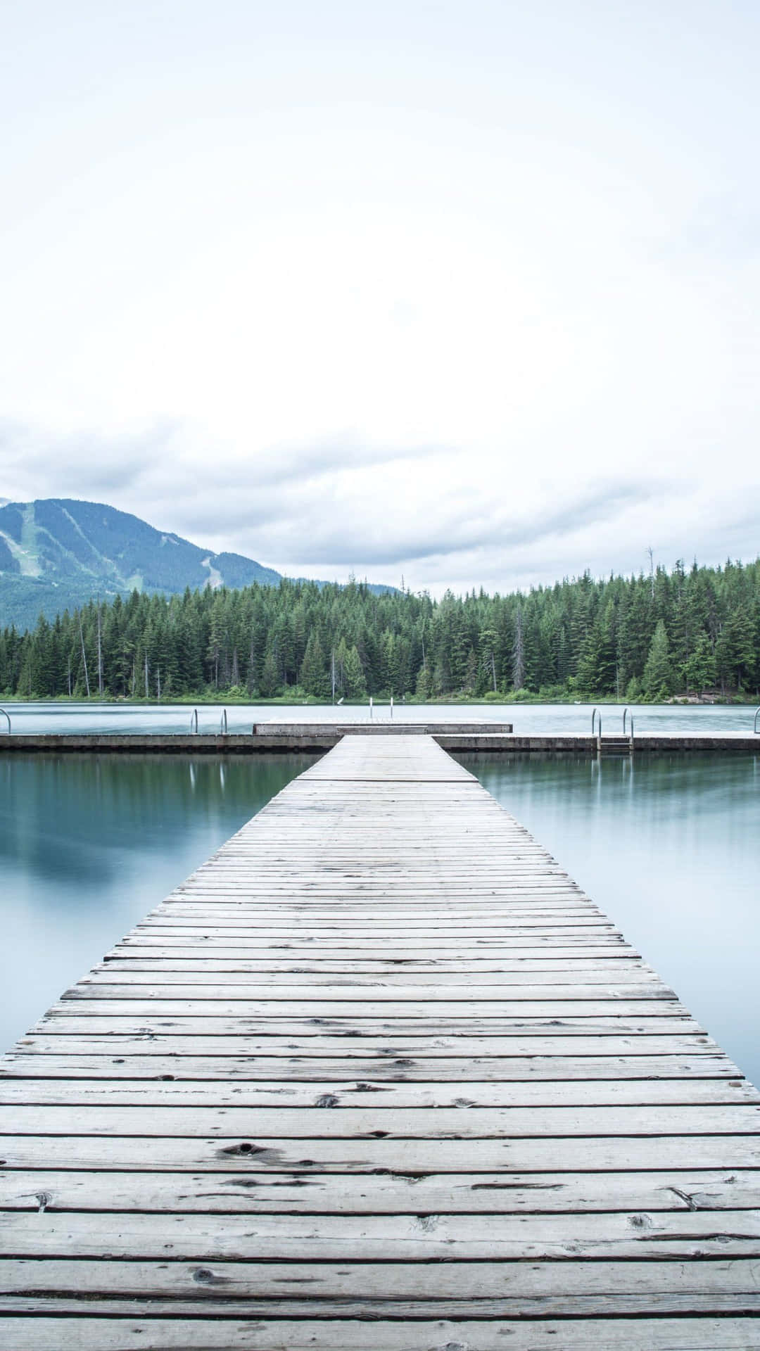 Get The Perfect Balance Of Power And Portability With Calm Mobile. Background
