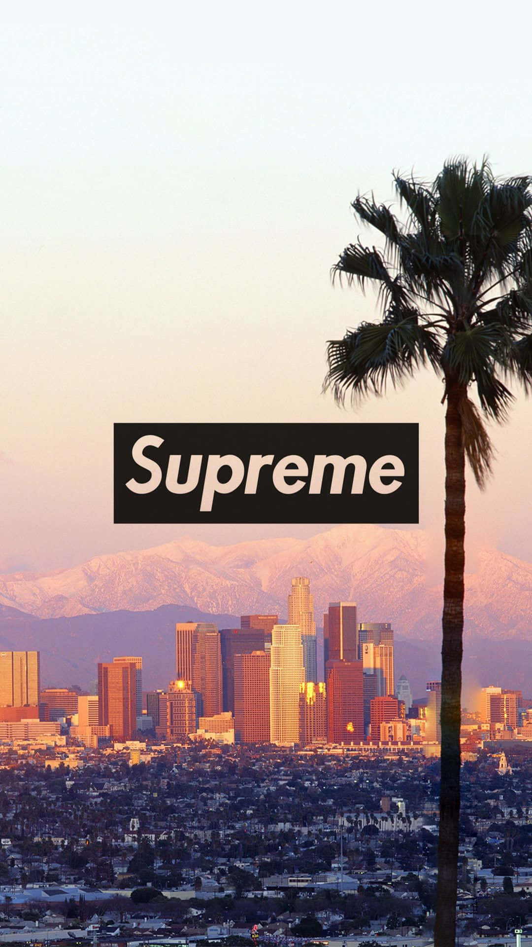 Get The Supreme Iphone Experience With The Latest Wallpapers. Background