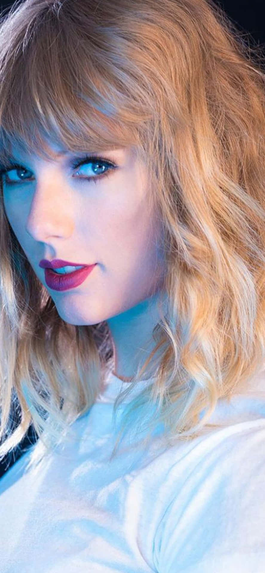 Get The Taylor Swift Iphone And Stay Connected To The Music Background