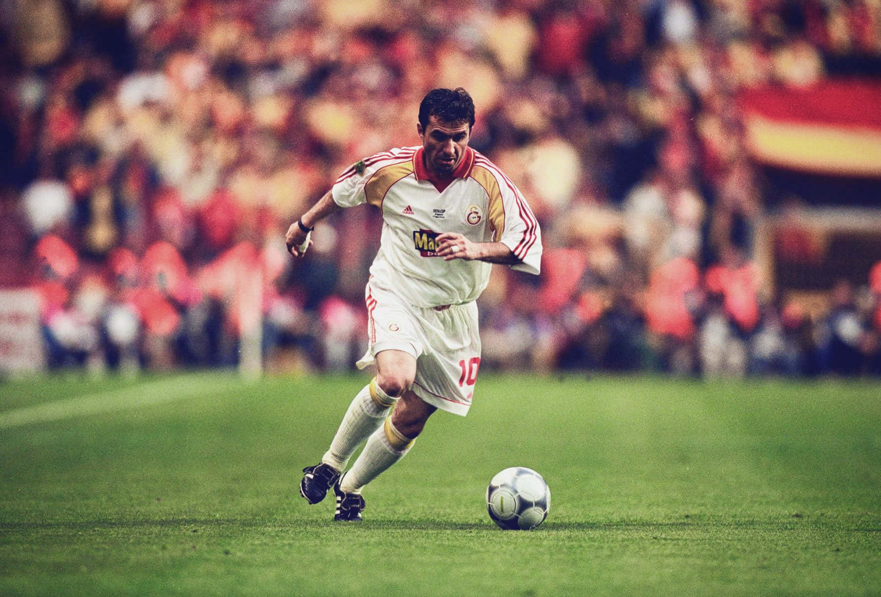 Gheorghe Hagi Galatasaray Football Club Background