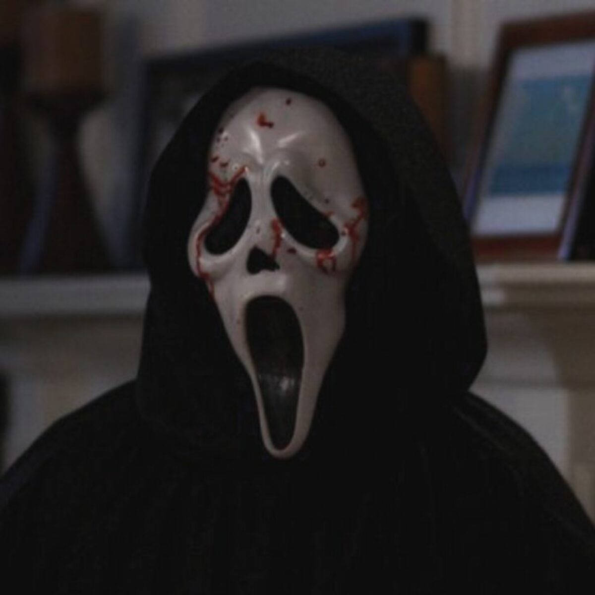 Ghostface Mask - A Classic Symbol Of Horror Background