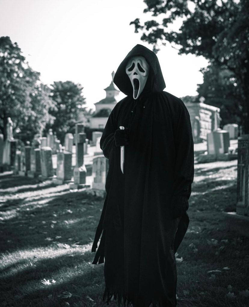 Ghostface Pfp In Cemetery Background