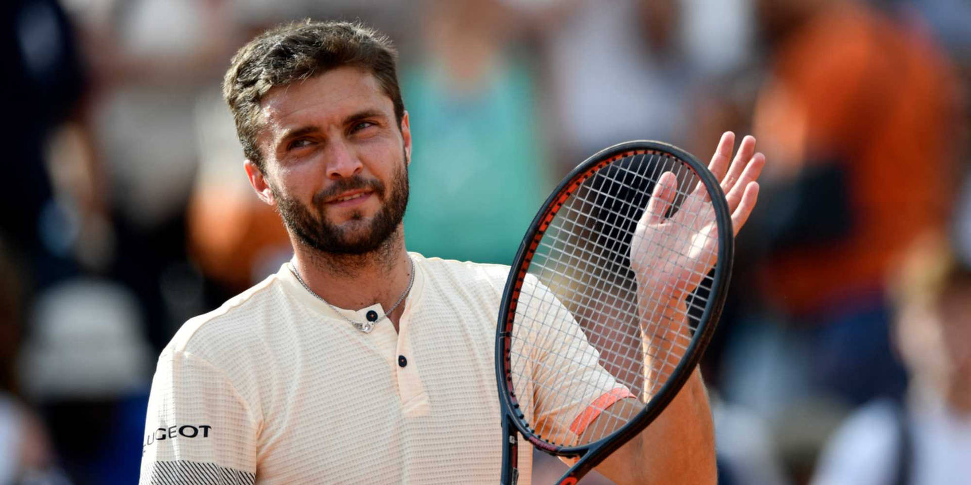 Gilles Simon Handling Racket Background