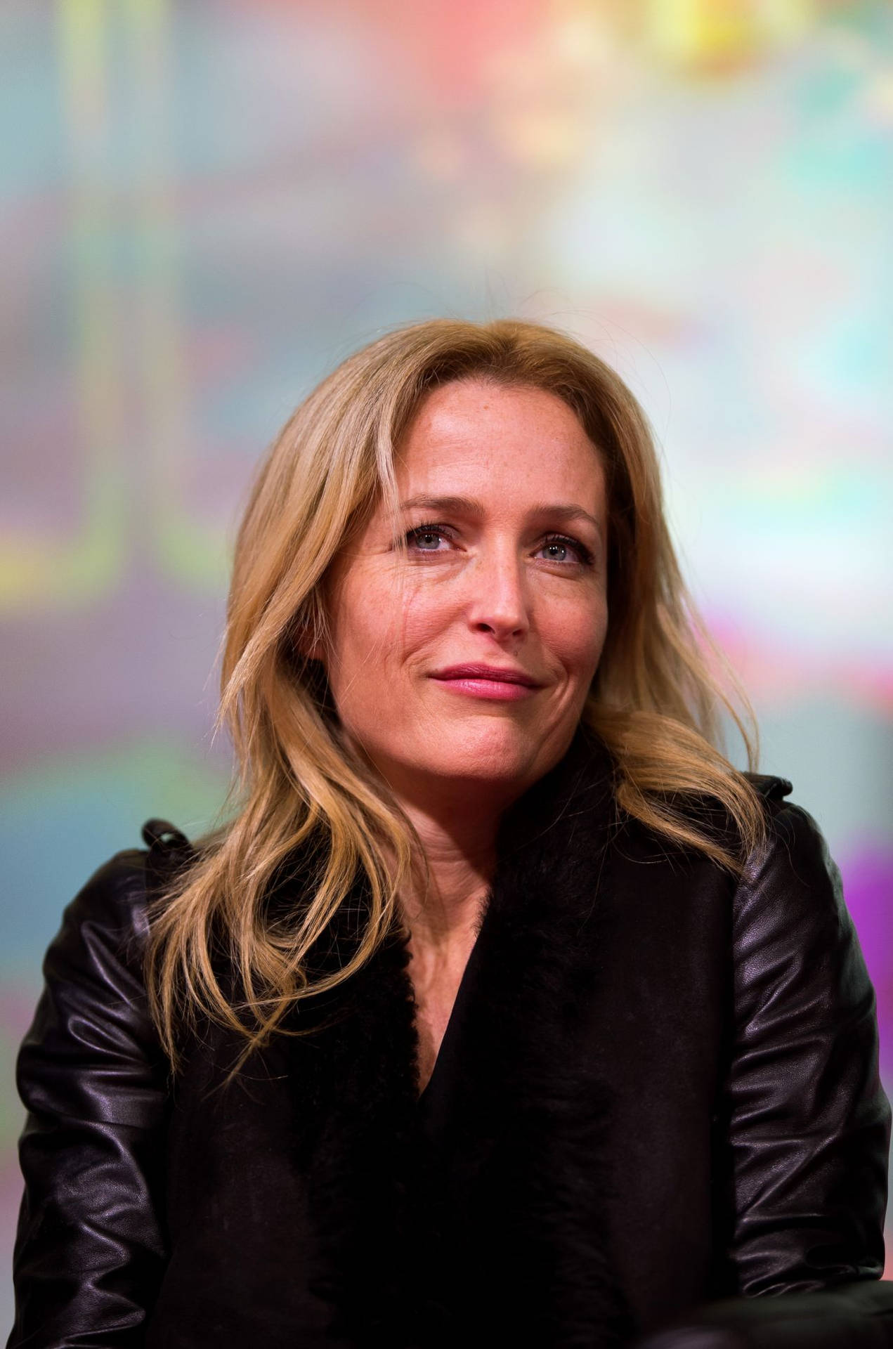Gillian Anderson During An X-files Meet And Greet