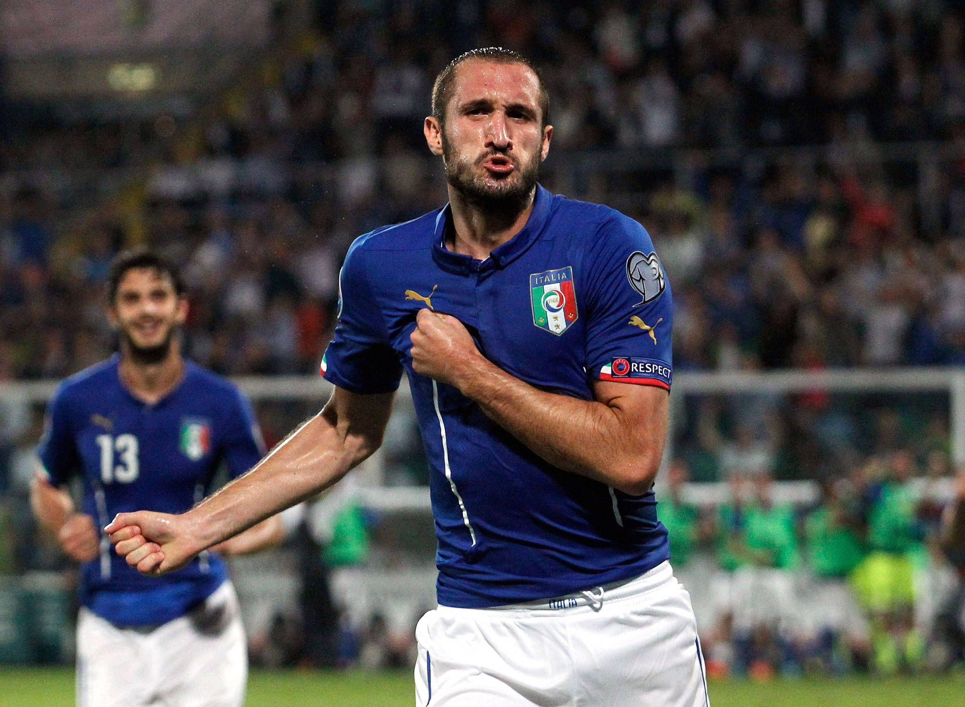 Giorgio Chiellini Football Goofy Dance Italy Background