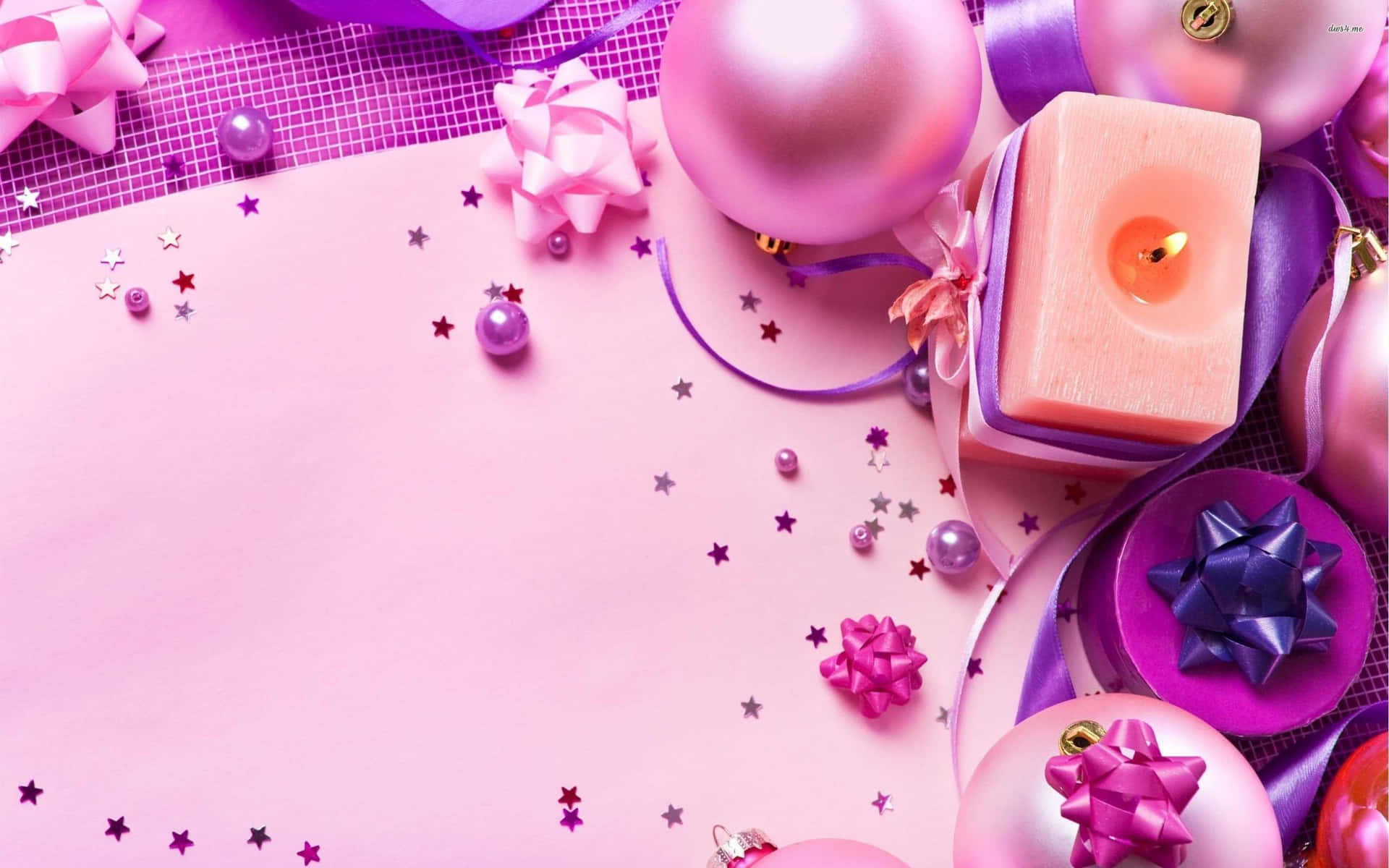 Girly Purple Xmas Candles Background