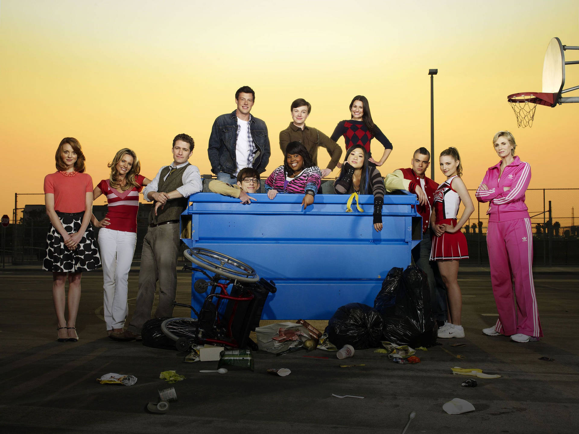 Glee Cast Members In Season 1 Episode 10 Photoshoot