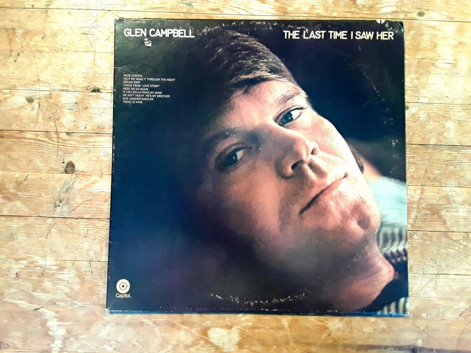 Glen Campbell The Last Time I Saw Her Album Cover Background