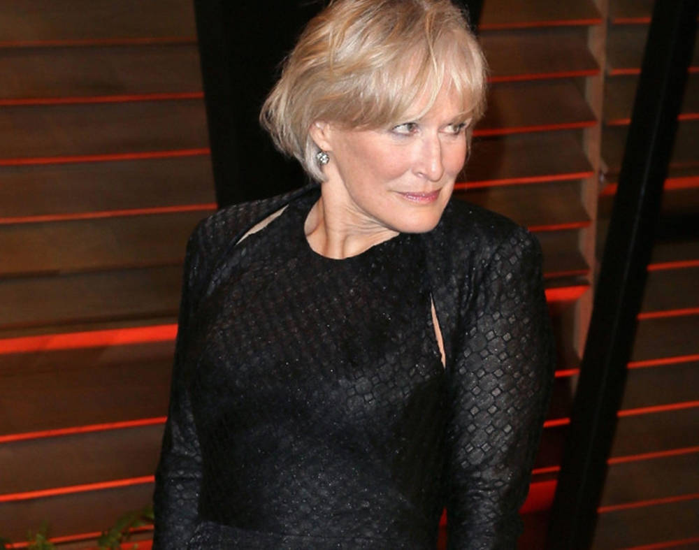 Glenn Close At Vanity Fair Party Background