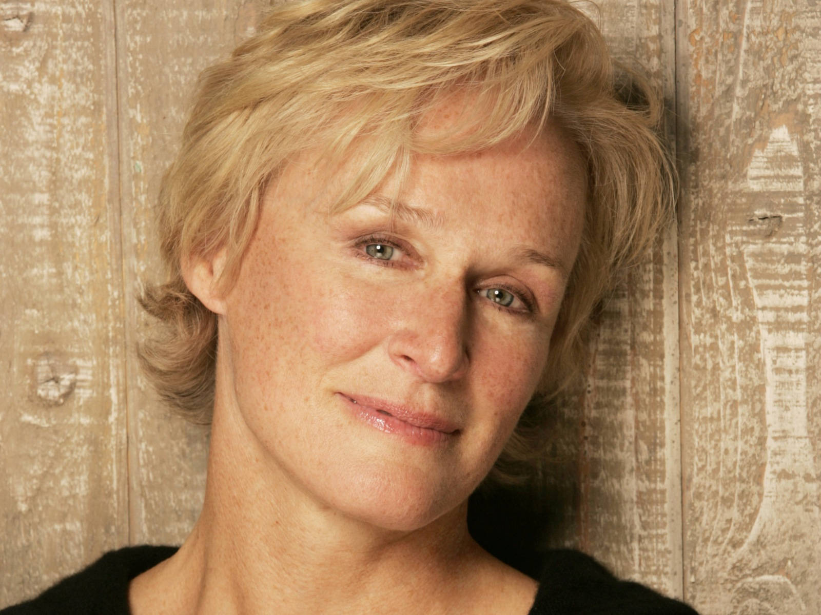 Glenn Close Sundance Film Shoot Background