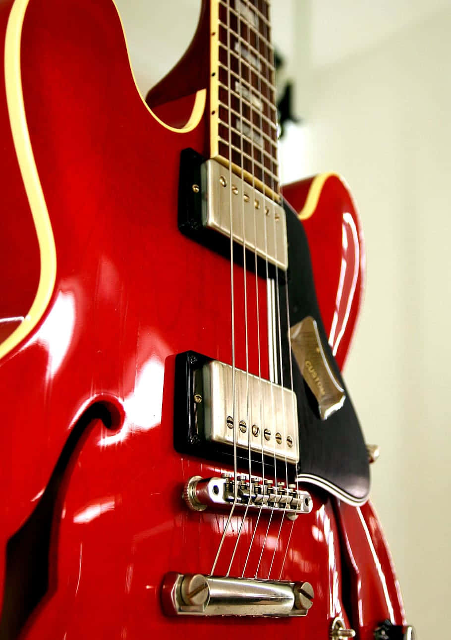 Glossy Red Gibson 335 Background