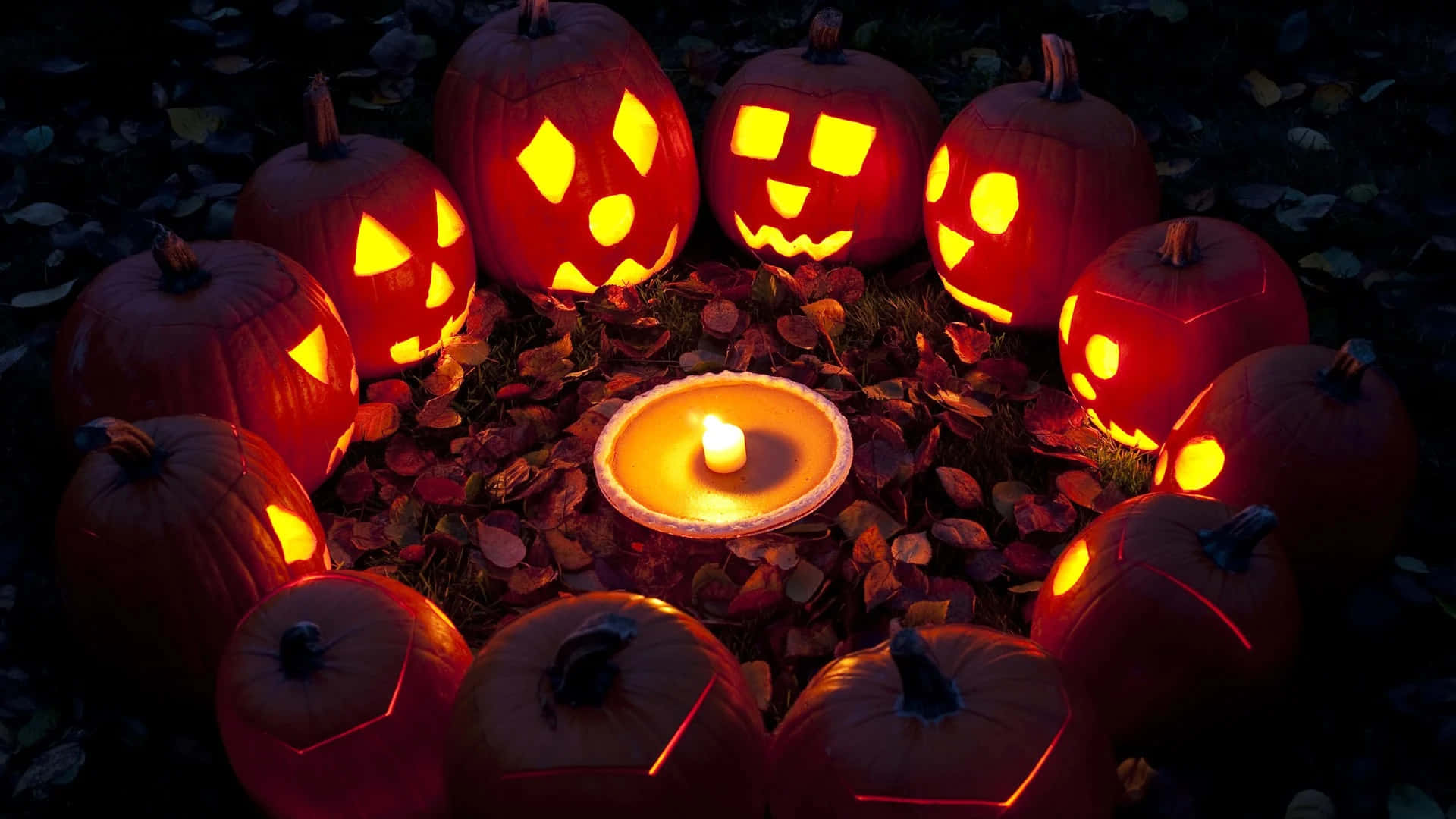 Glowing Jack O Lanterns Night Background