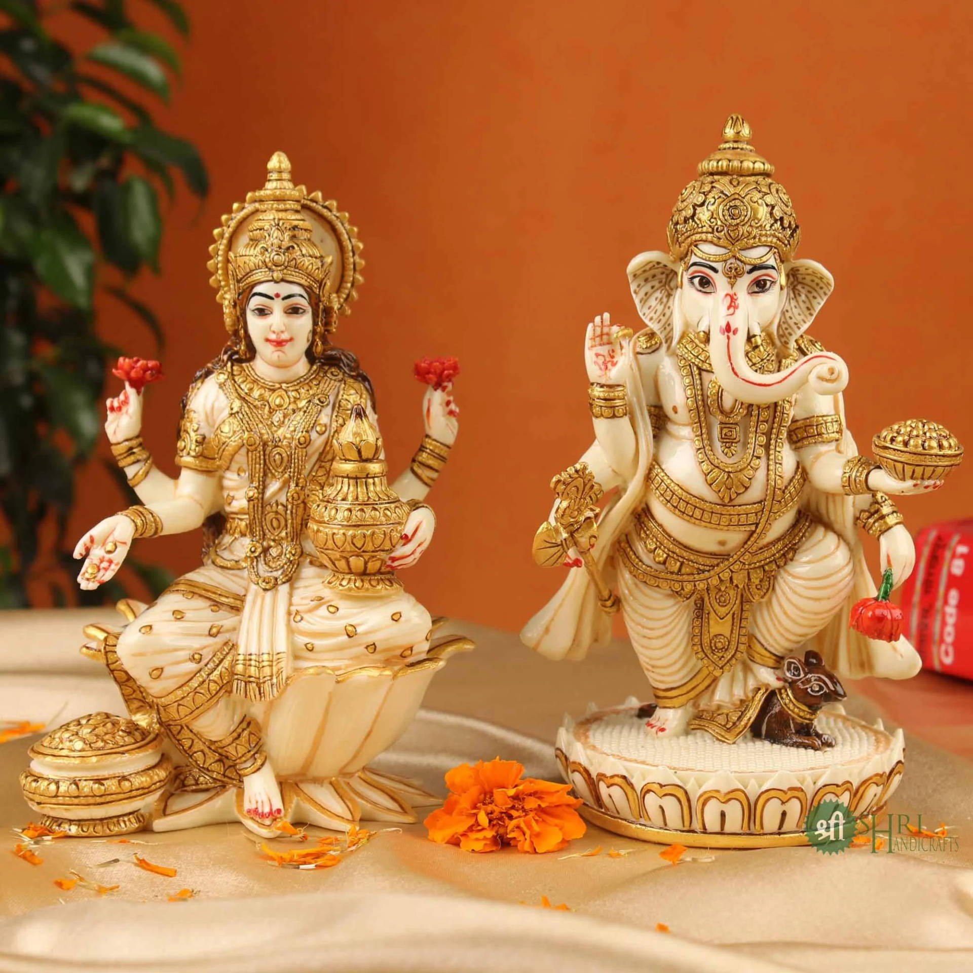 Goddess Lakshmi And Lord Ganesh Background
