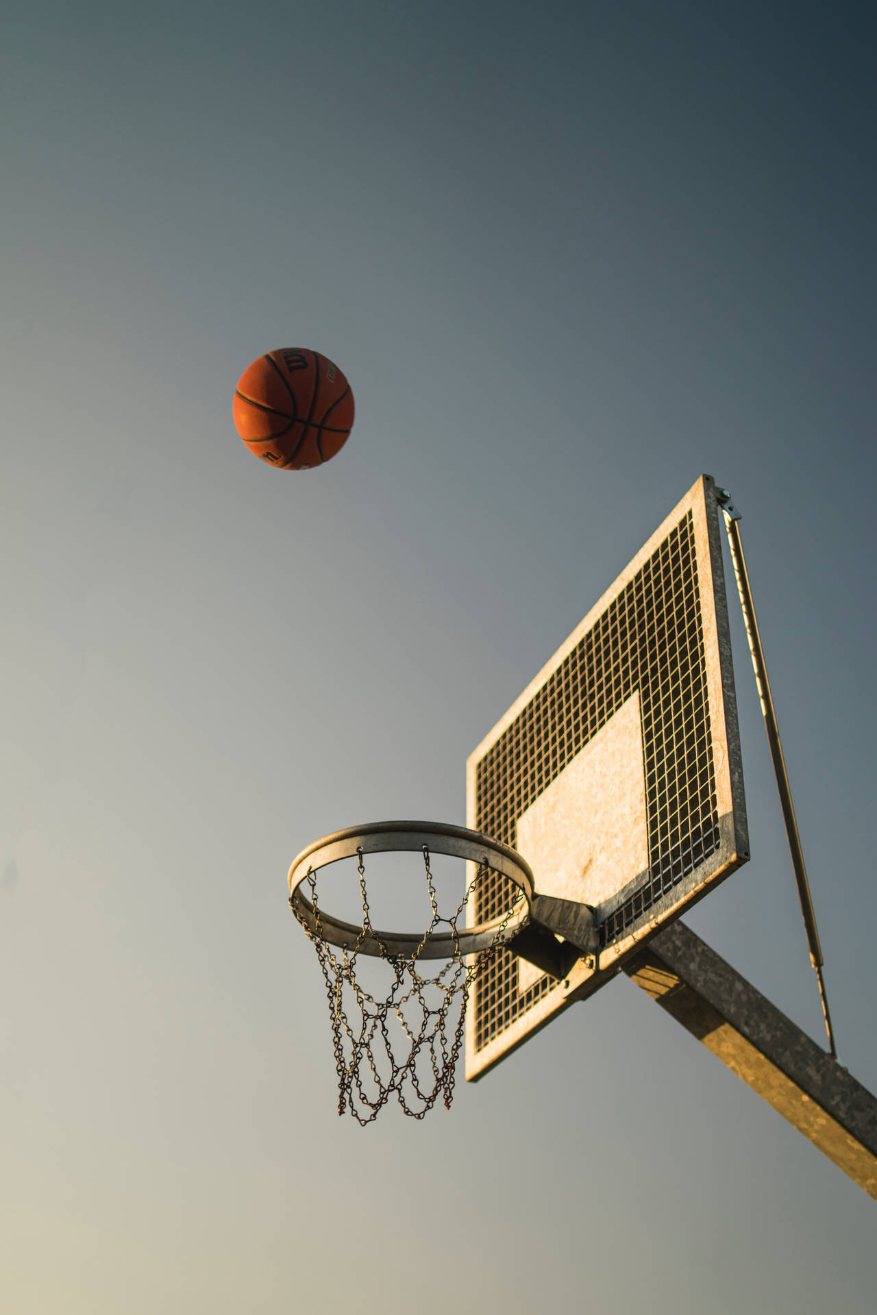 Gold Basketball Hoop Chain Net Ball Throw Background