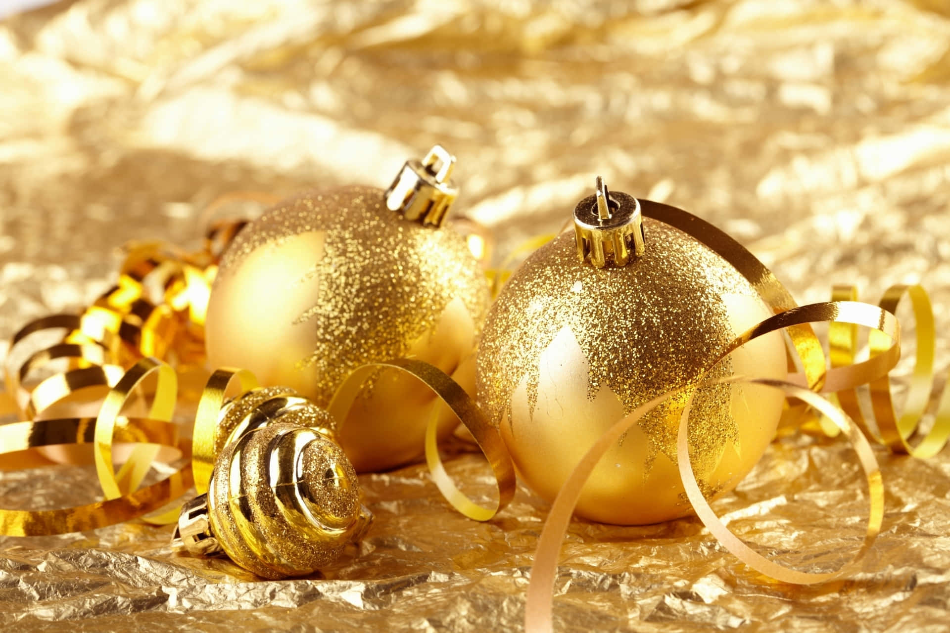 Gold Christmas Balls Background