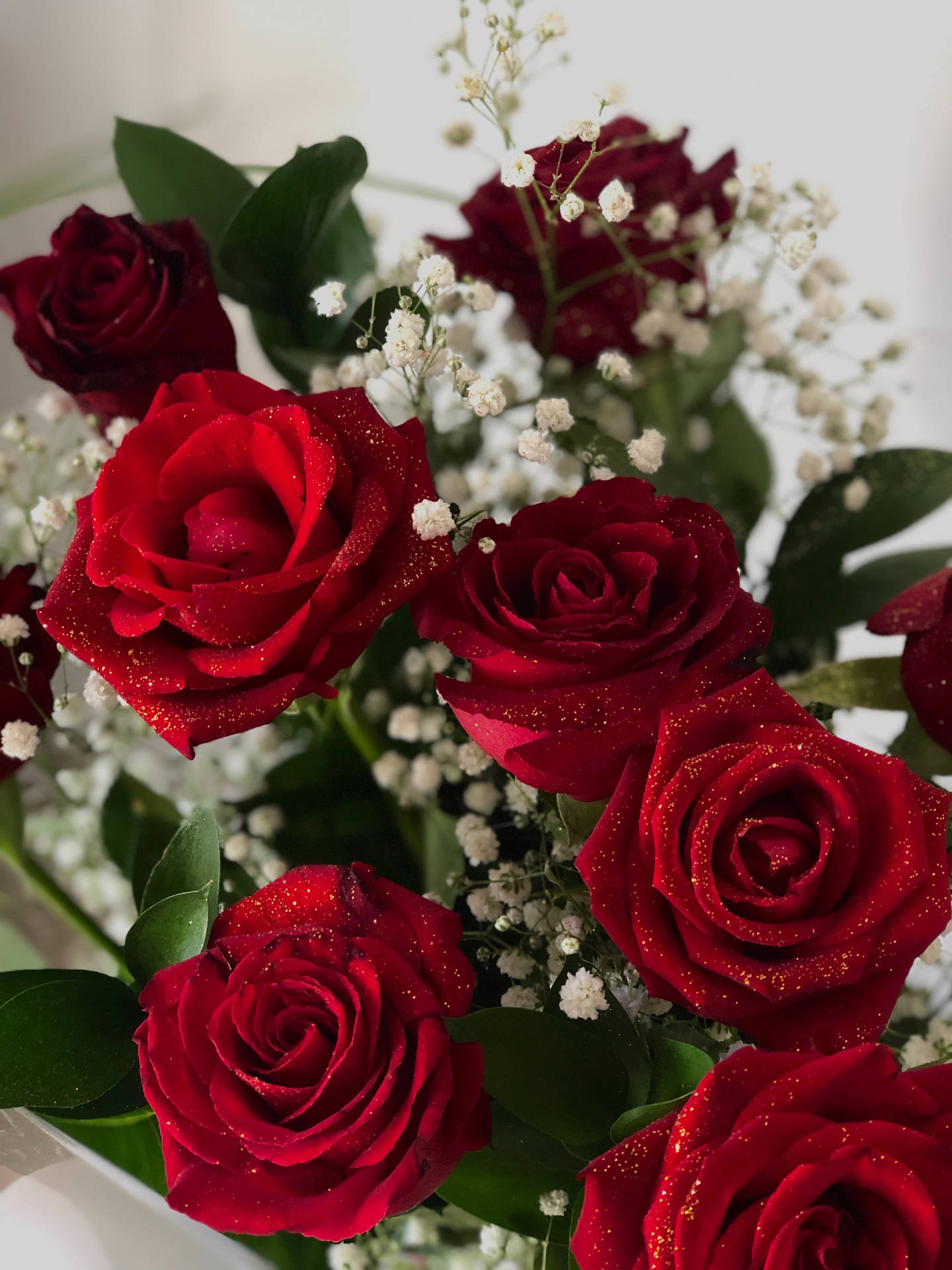 Gold Glittering Red Roses
