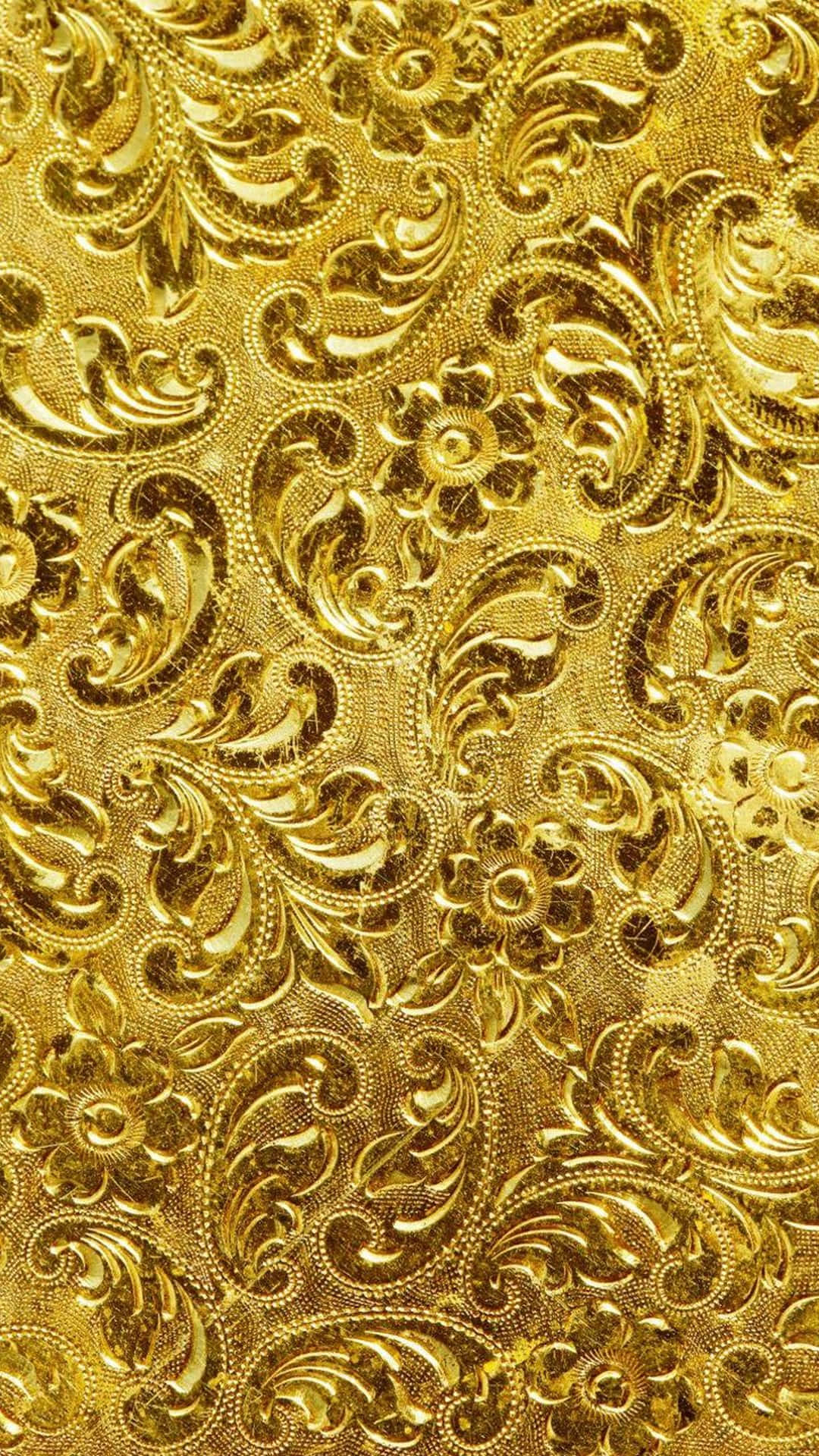 Gold Iphone Floral Carved Pattern