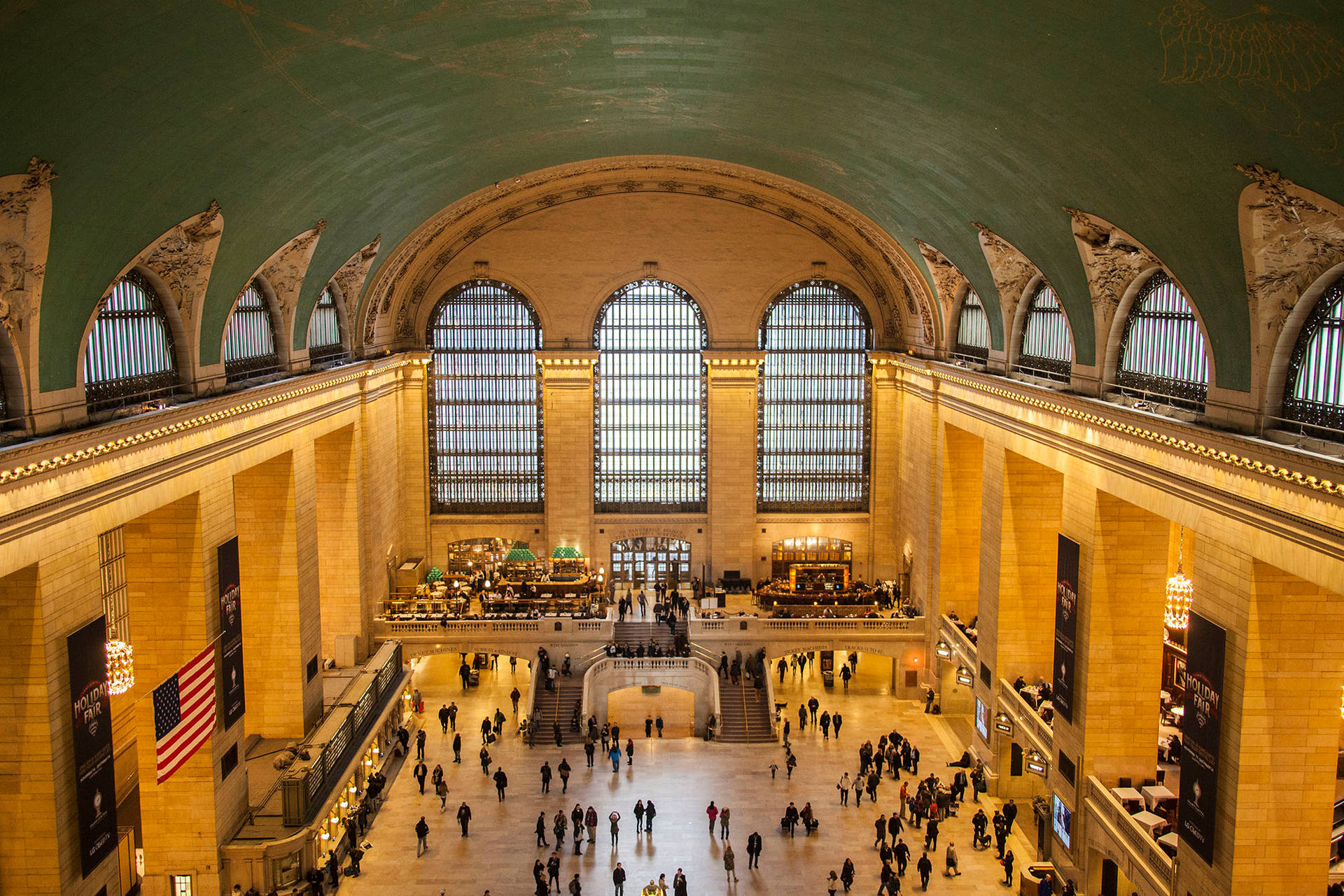 Gold Light Grand Central Station Background