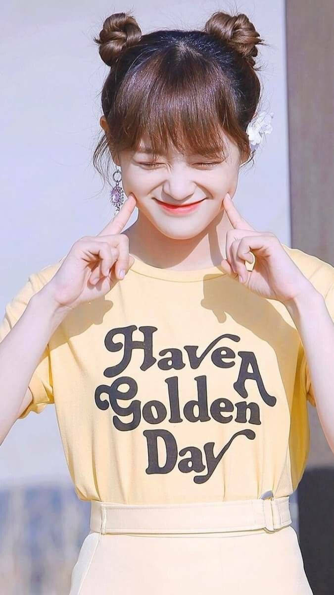 Golden Day Kim Se Jeong Background