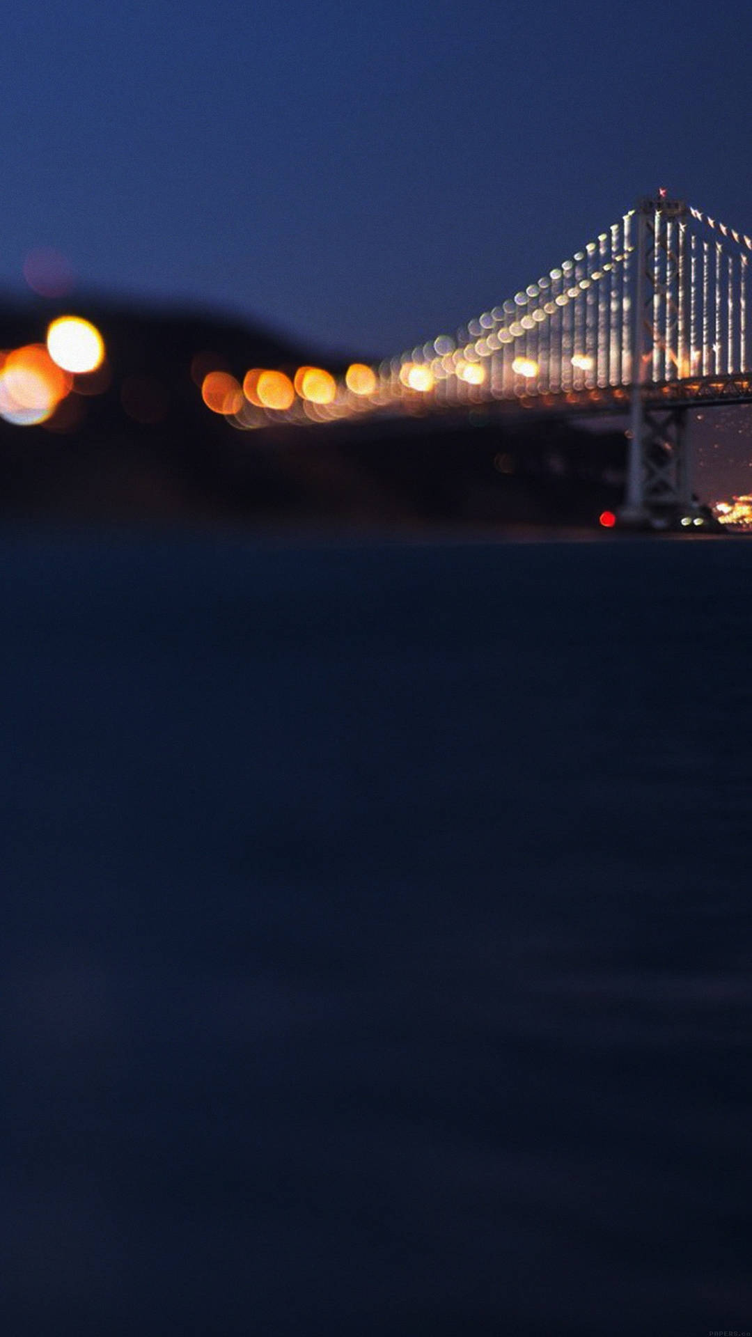 Golden Gate Bridge At Night Smartphone Background