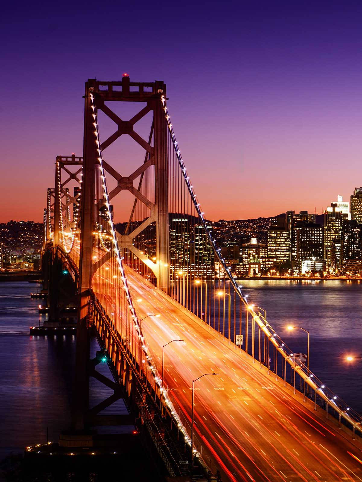 Golden Gate Bridge City Light Background