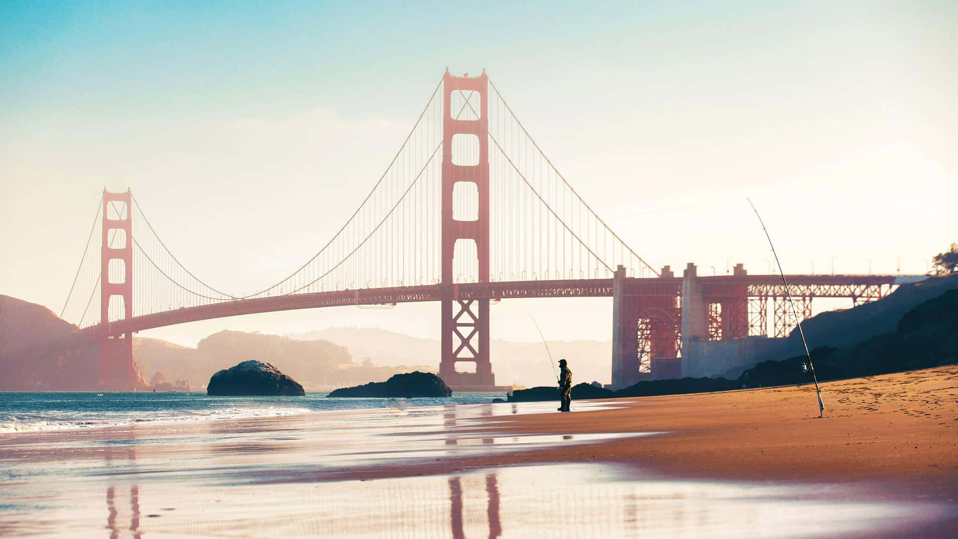 Golden Gate Fishingat Sunset4 K Background