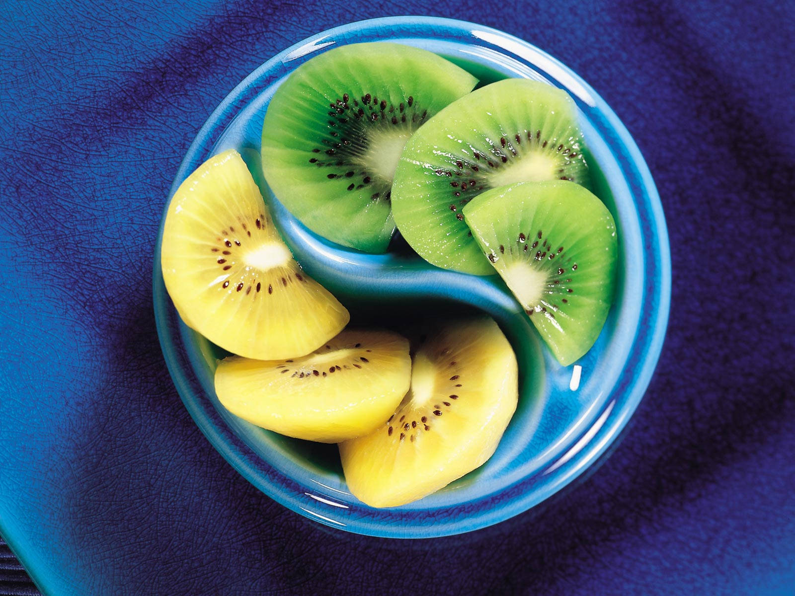 Golden Green Kiwi Yin Yang Bowl Background