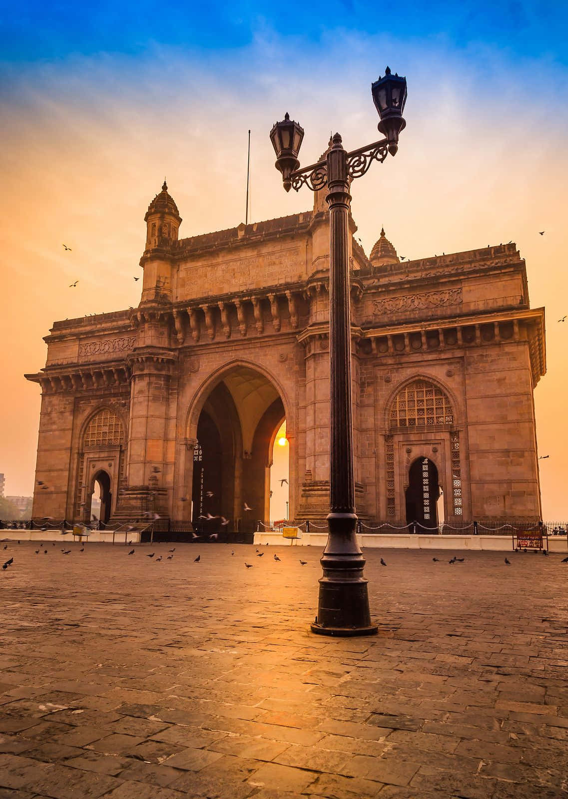 Golden Light Gateway To India Background