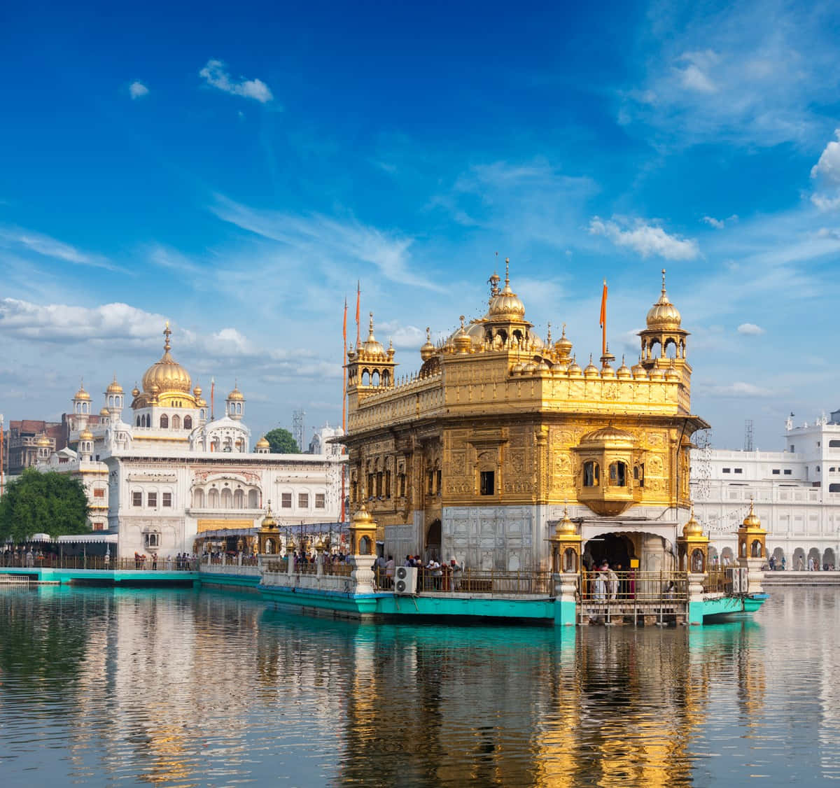 Golden Temple Causeway Background