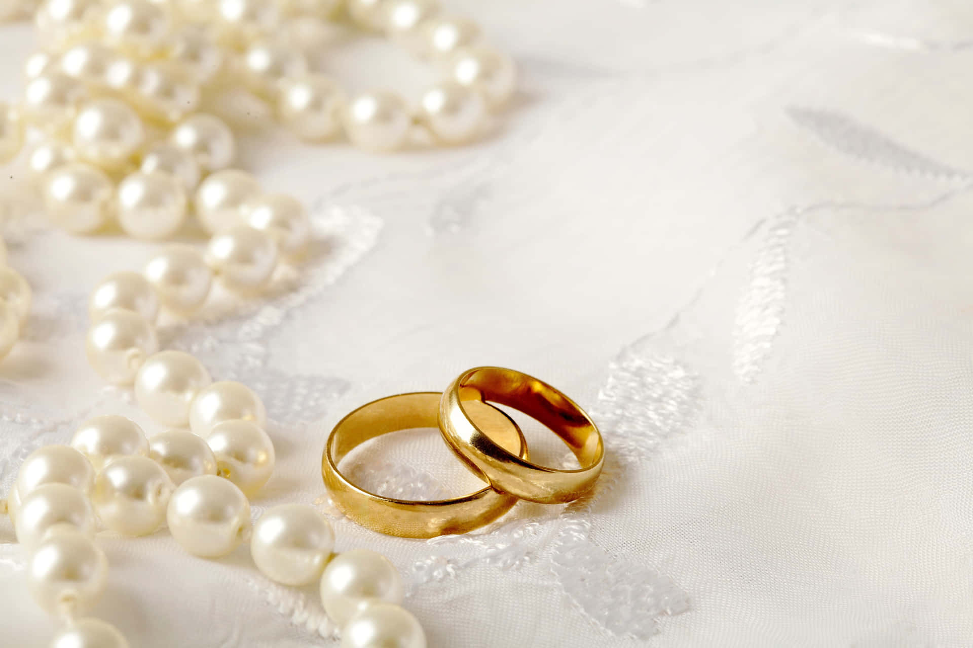 Golden Wedding Ring With Pearl Necklace