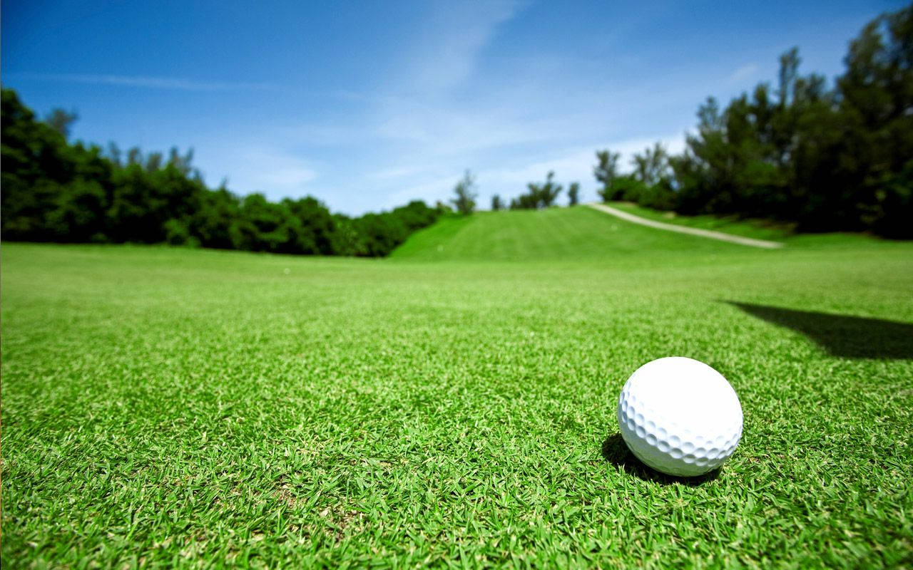 Golf Course Slope Golfing Desktop Background