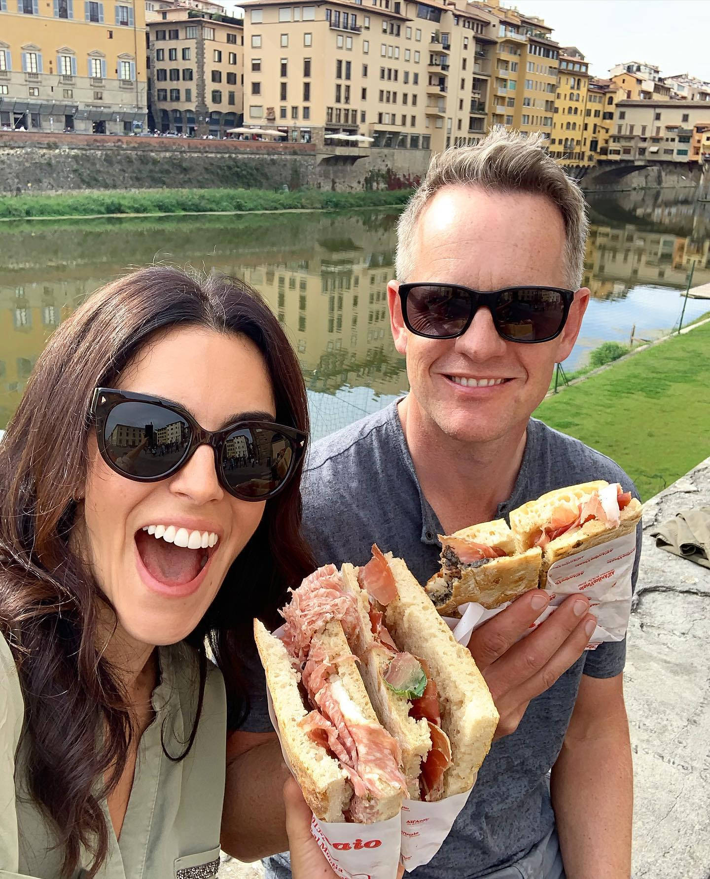 Golfer Luke Donald Enjoying A Sandwich During A Break Background