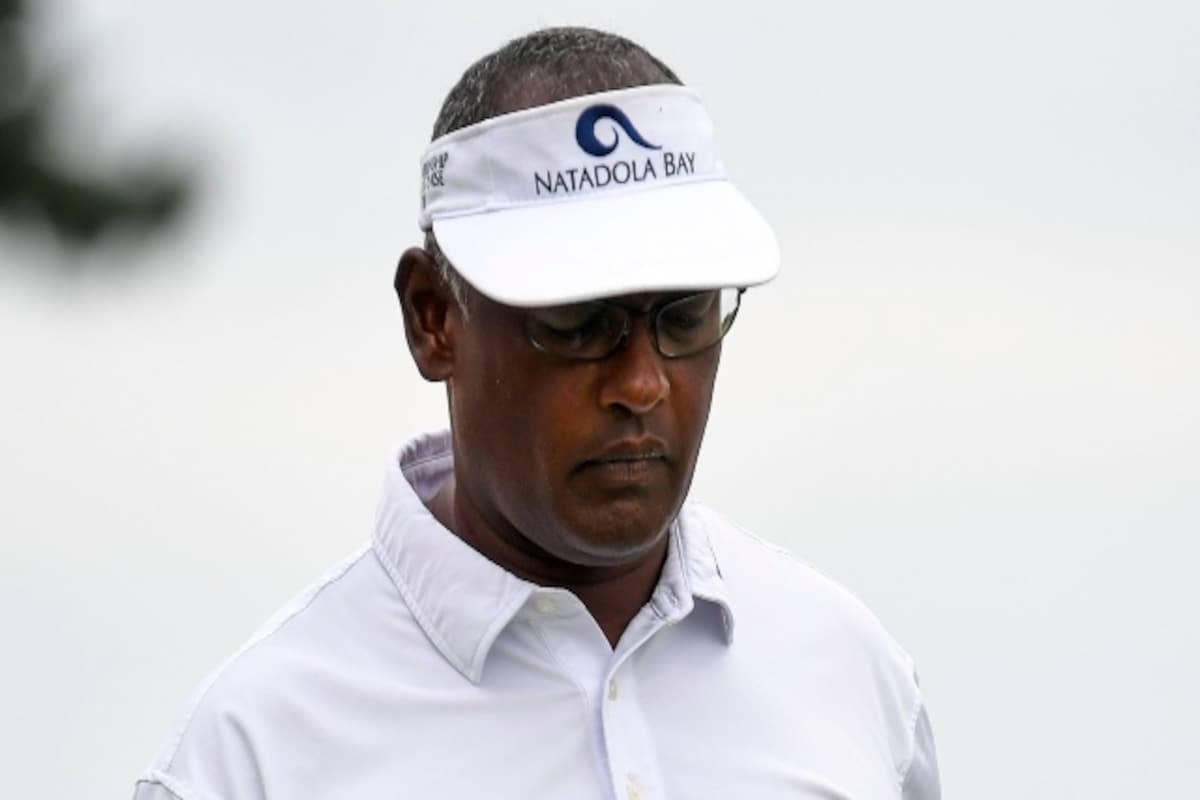 Golfer Vijay Singh Looking Serious Background