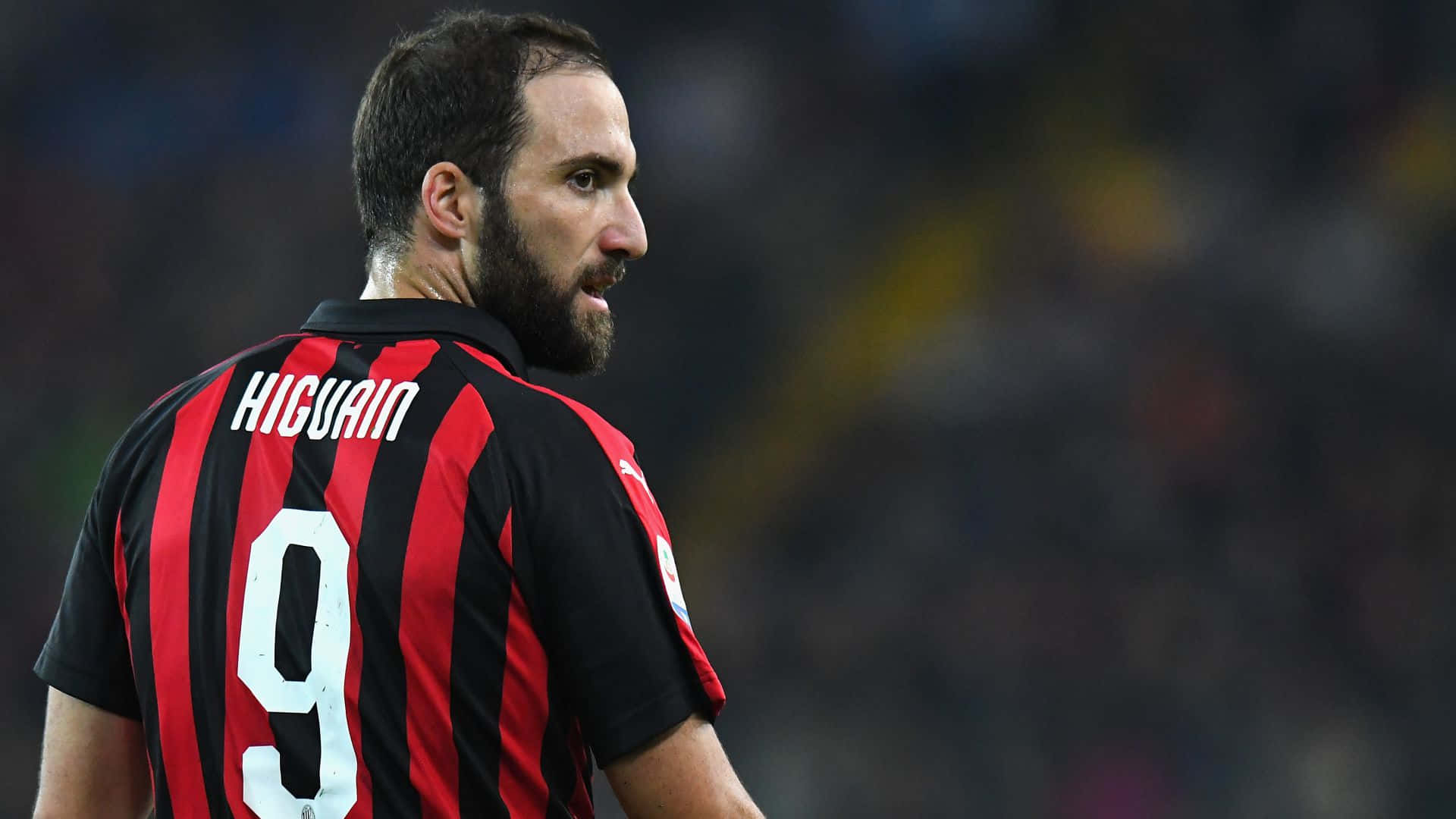 Gonzalo Higuain Ac Milan Back View