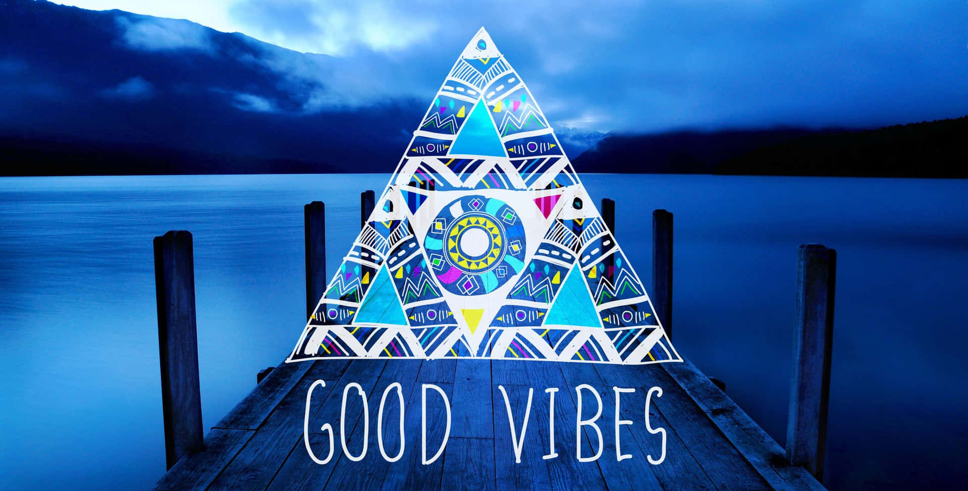 Good Vibes Triangular Artwork Dock Background Background