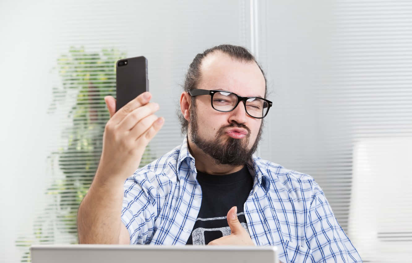 Goofy Selfie Man Pouty Lips Background