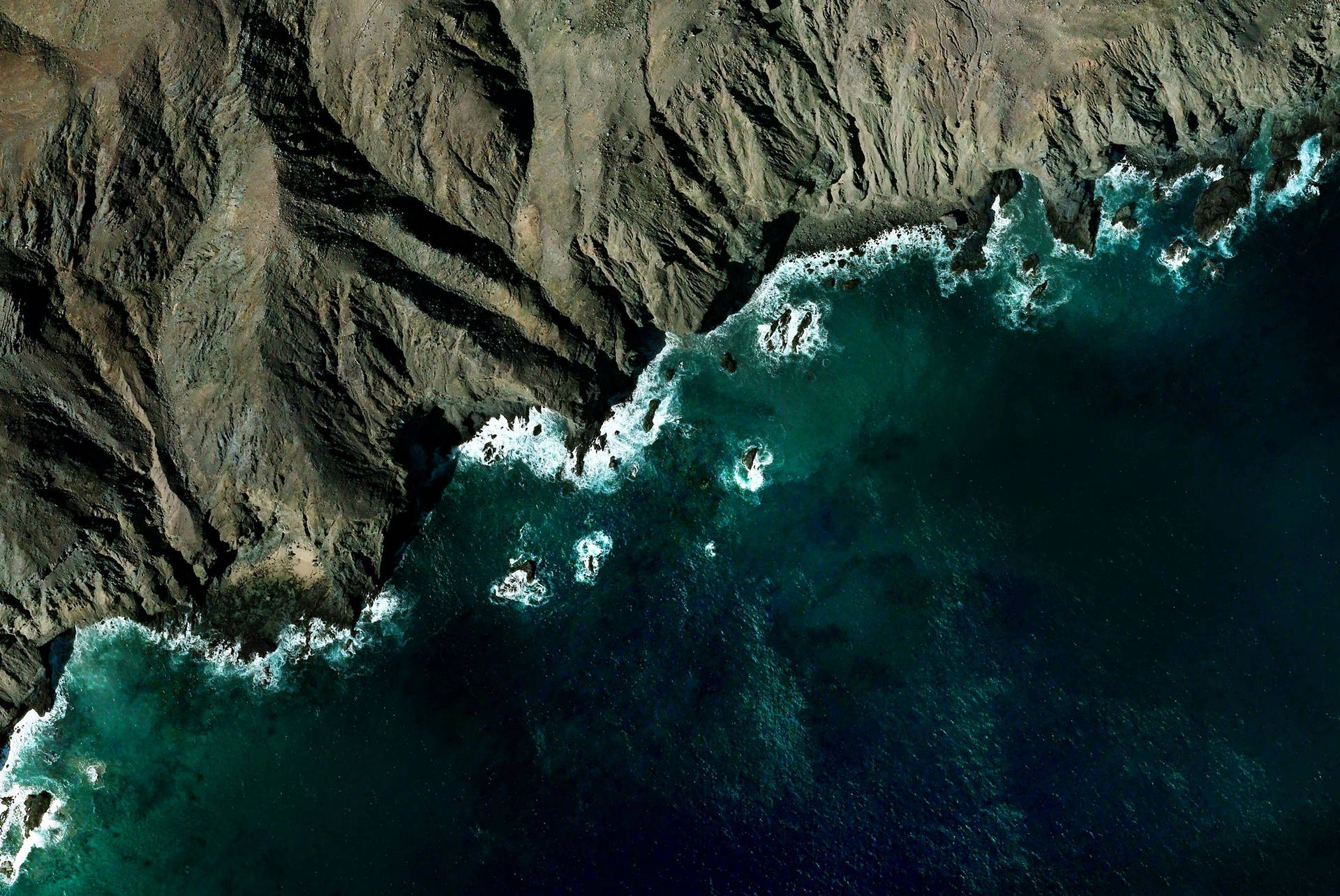 Google Pixel Ocean Coast Background